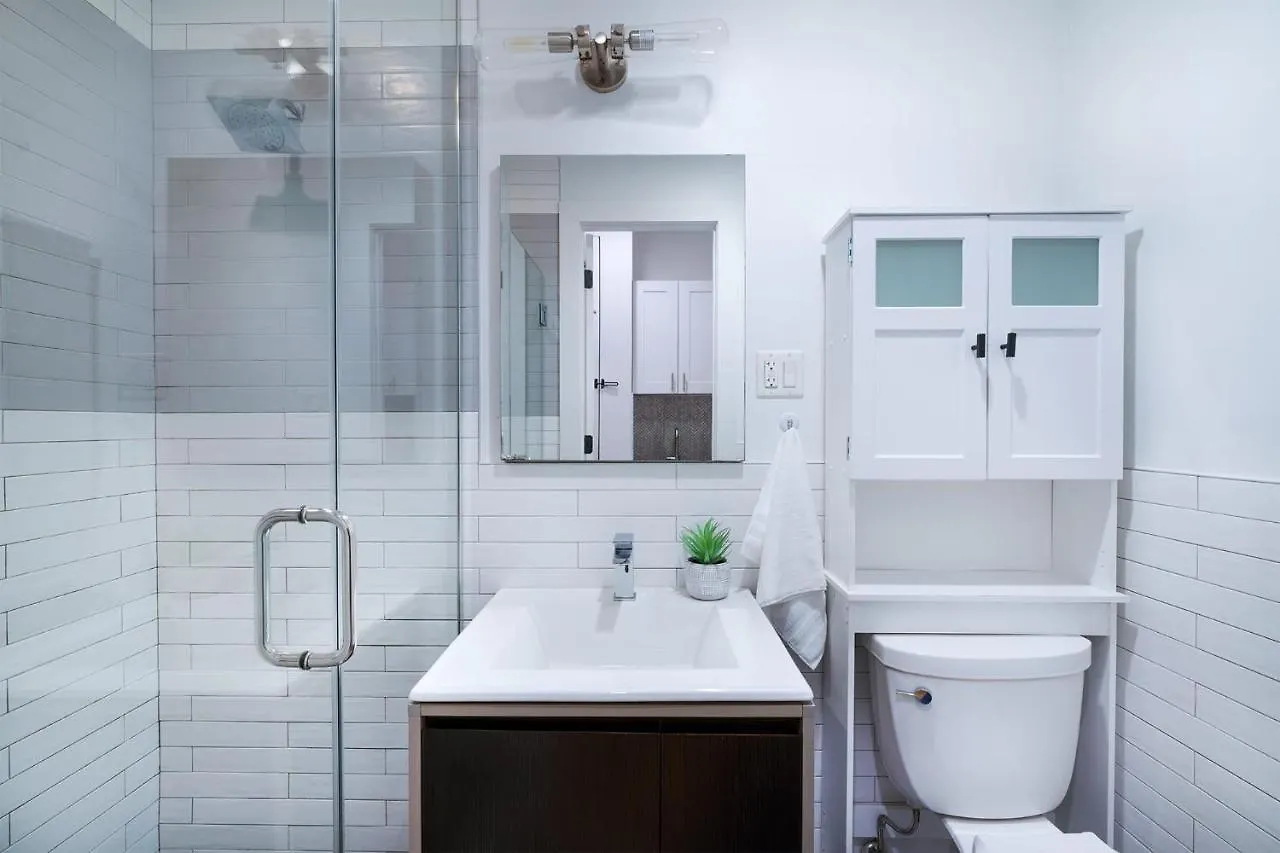 1290-8 New Renovated 2 Bedrooms In Ues New York